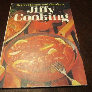 🍞🥚🥐 Vintage 1960's "BHG Jiffy Cooking" Cookbook - HC